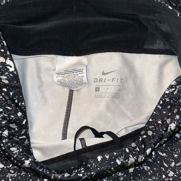 Nike Women’s Dri-Fit Dri Fit Black Patterned Speckled Leggings Small S - Picture 4 of 4